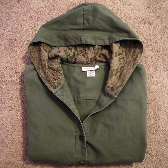 Safari Jacket- Size Small! - Picture 2 of 2
